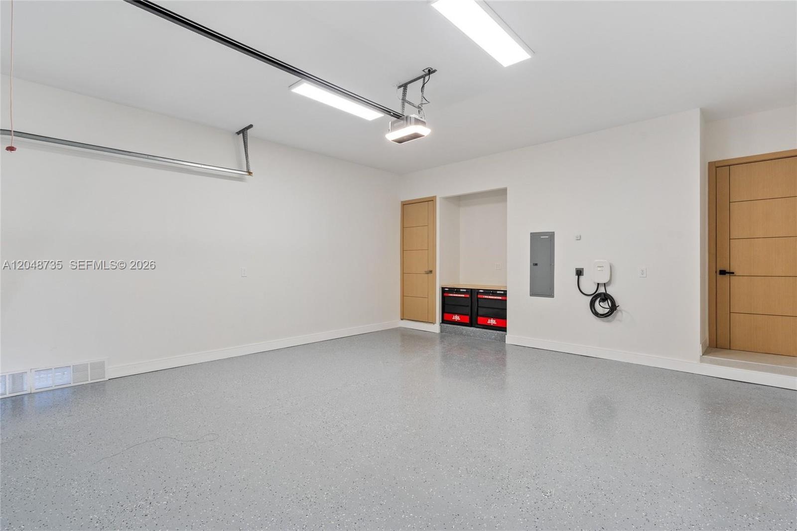 Photo of 801 SE 11th Court # listing for Sale