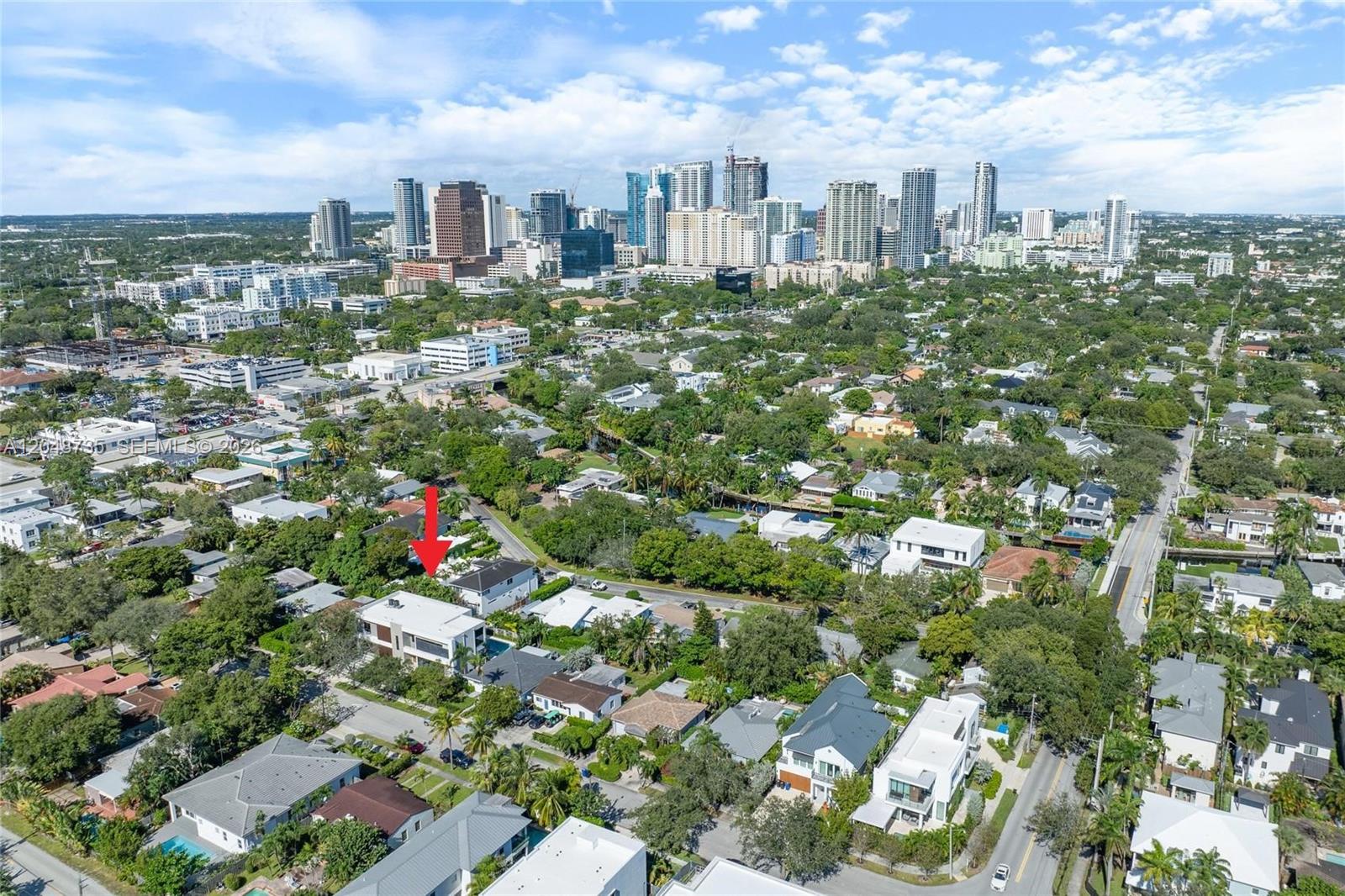 Photo of 801 SE 11th Court # listing for Sale