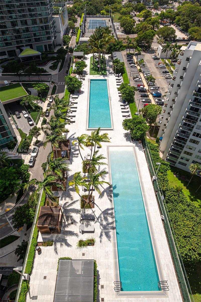 Photo of 3131 NE 7th Avenue 1806 #1806 listing for Sale