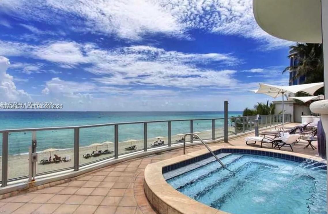 Photo of 3101 S Ocean Drive 1406 #1406 listing for Sale