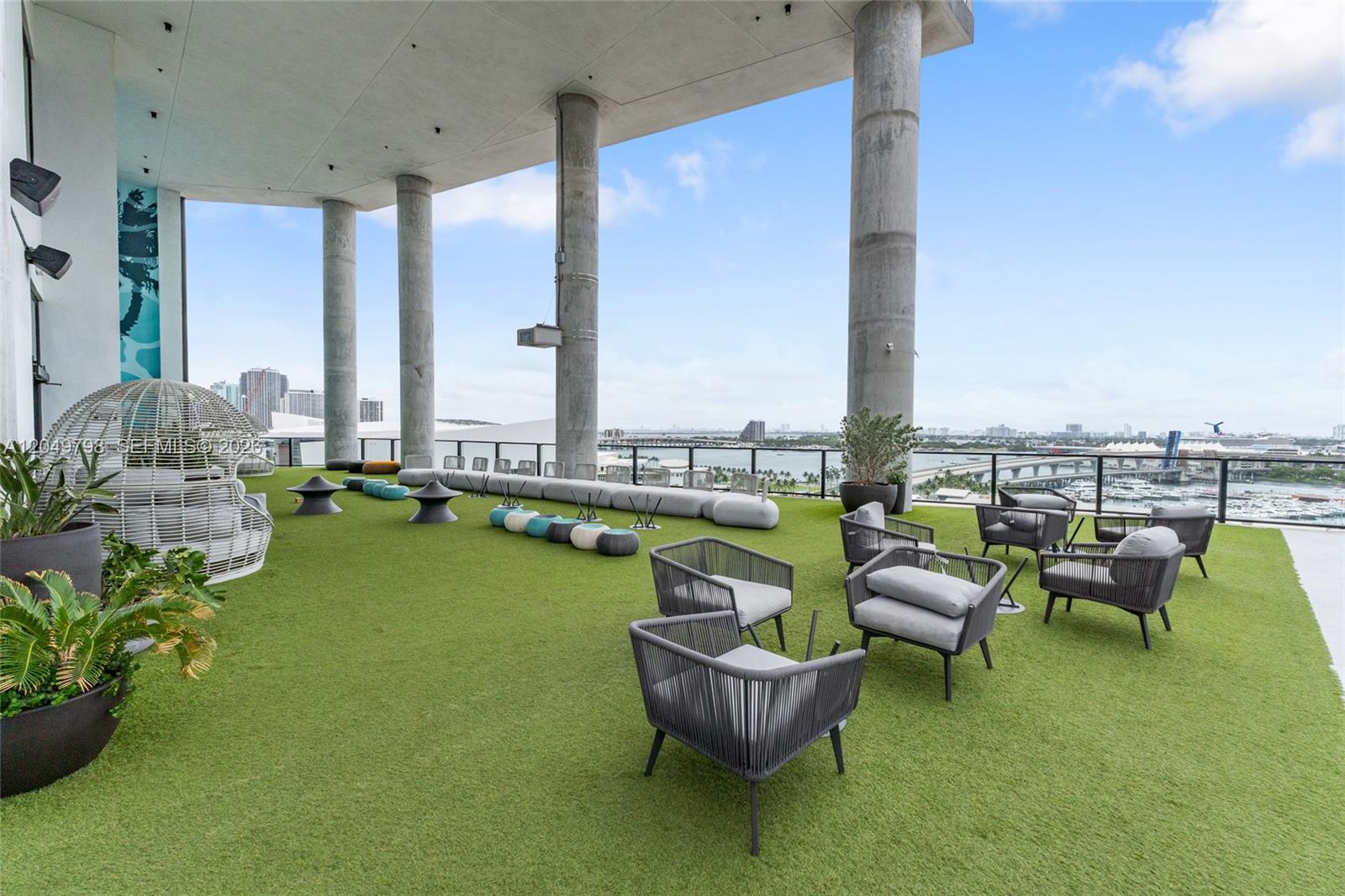 Photo of 398 NE 5th Street 4719 #4719 listing for Sale