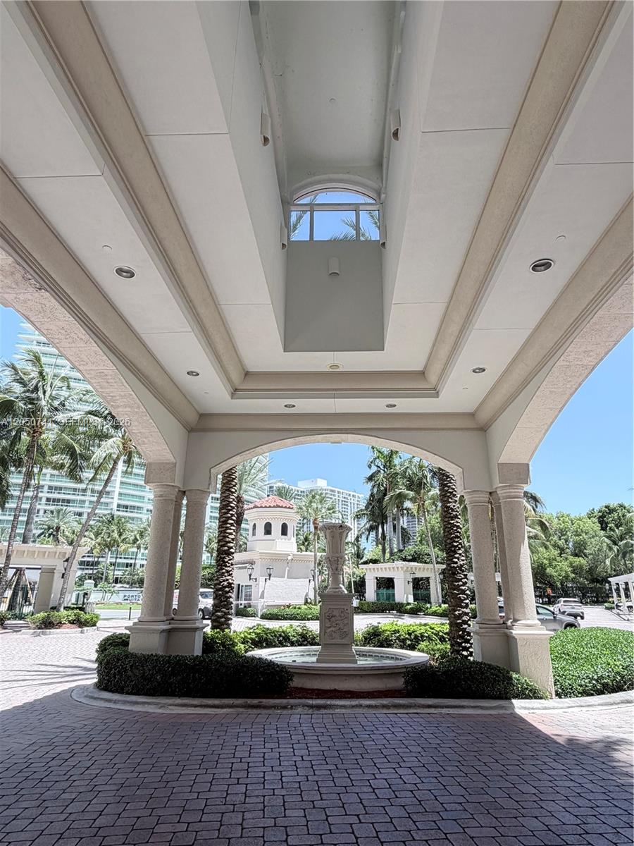 Photo of 20000 E Country Club Drive 405 #405 listing for Sale
