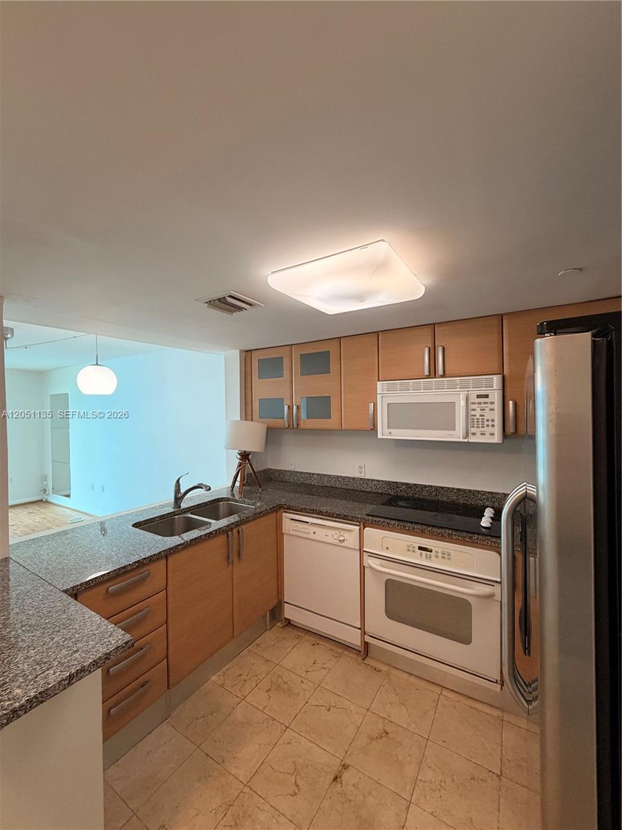Photo of 2101 Brickell Avenue 502 #502 listing for Sale