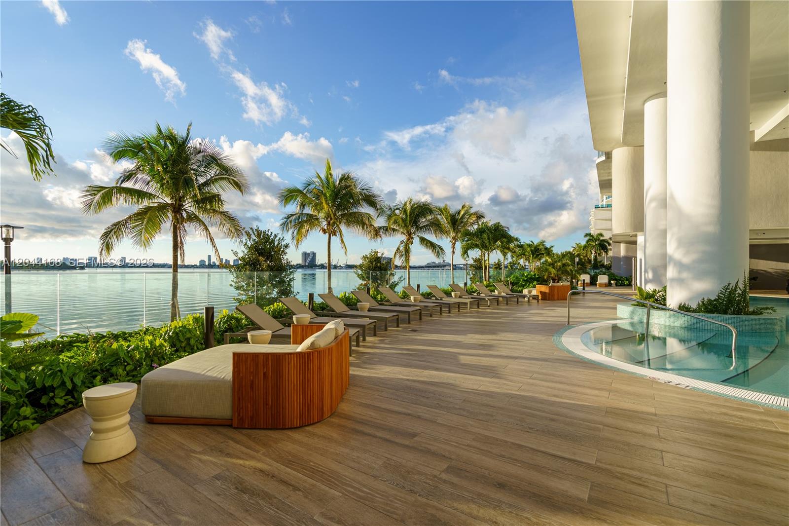 Photo of 700 NE 24rd Street 2304 #2304 listing for Sale