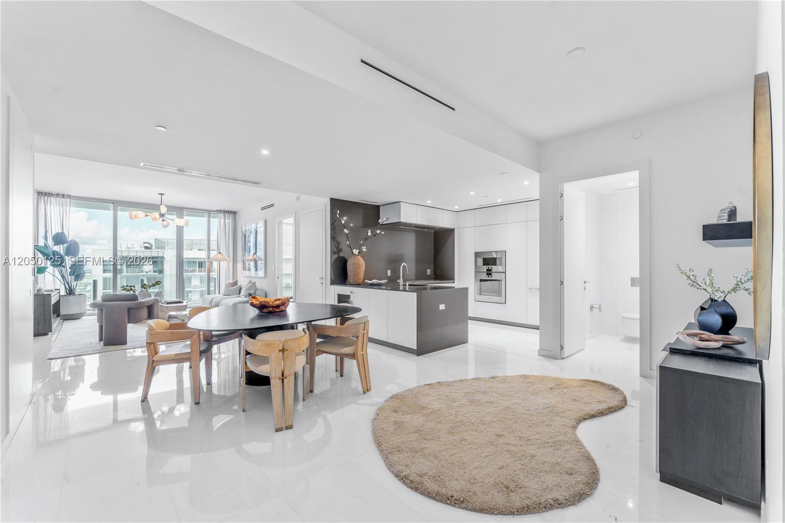 Photo of 300 Biscayne Blvd Way 4309 #4309 listing for Sale