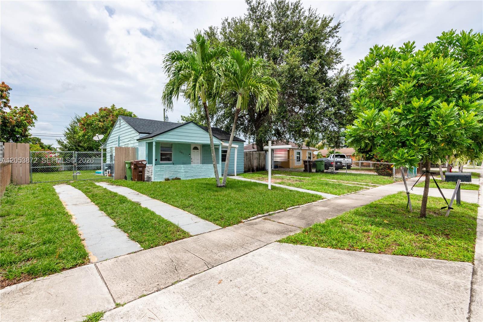 Photo of #A12053872 listing for Sale