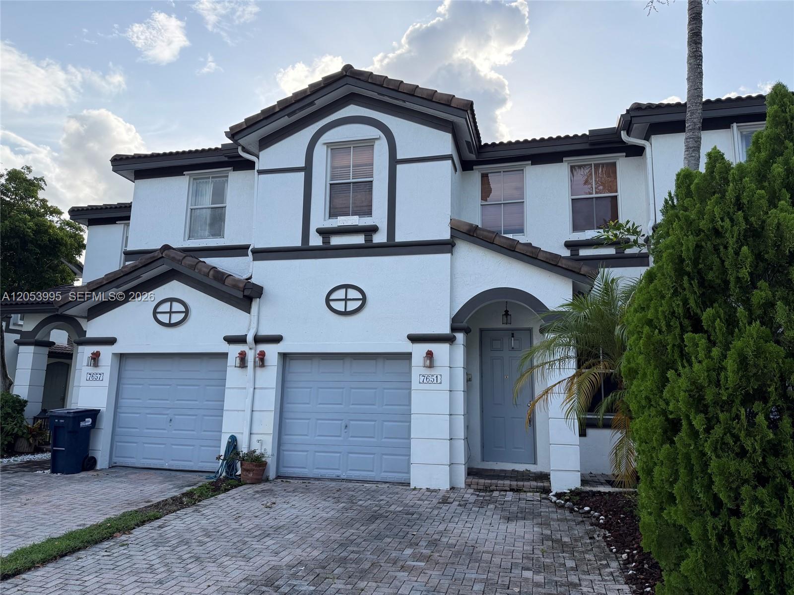 Photo of #A12053995 listing for Sale
