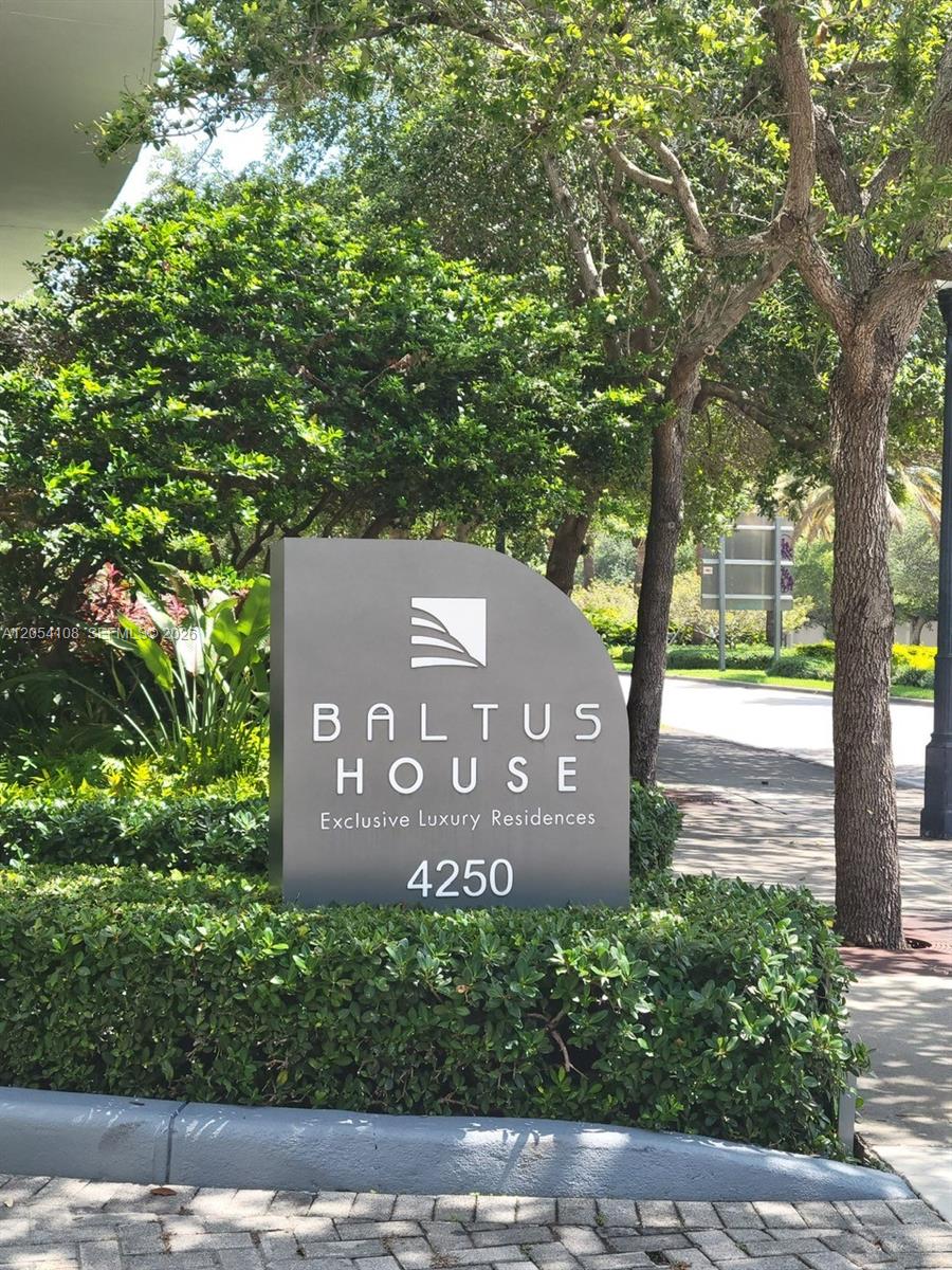 Photo of 4250 Biscayne Boulevard 806 #806 listing for Sale