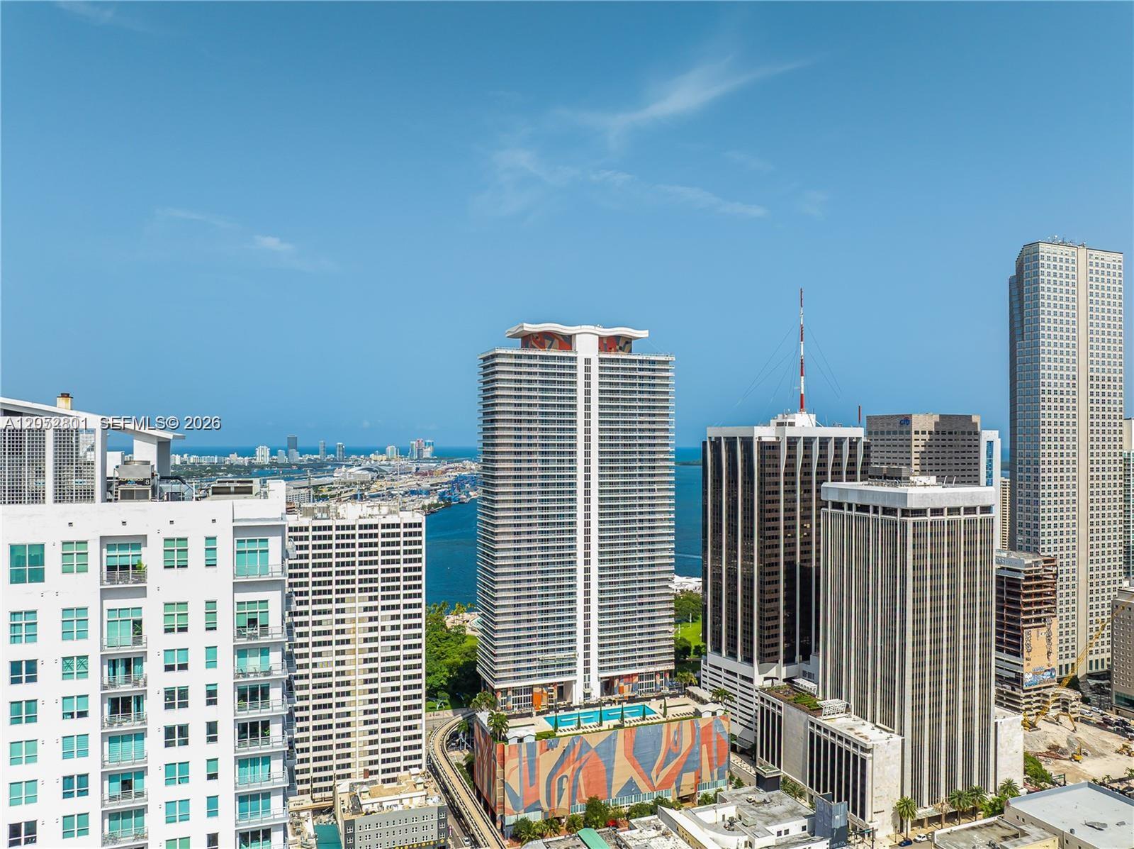 Photo of 50 Biscayne Boulevard 1701 #1701 listing for Sale