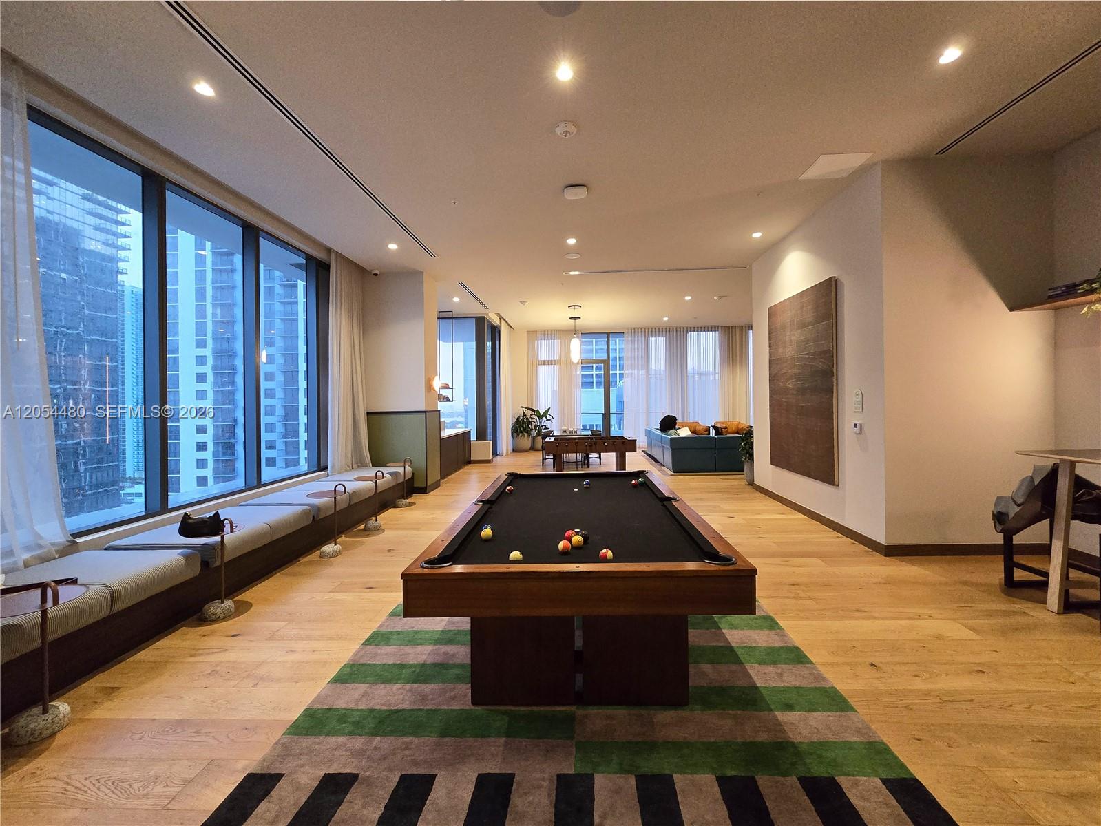 Photo of 11 NE 6th Street 2102 #2102 listing for Sale