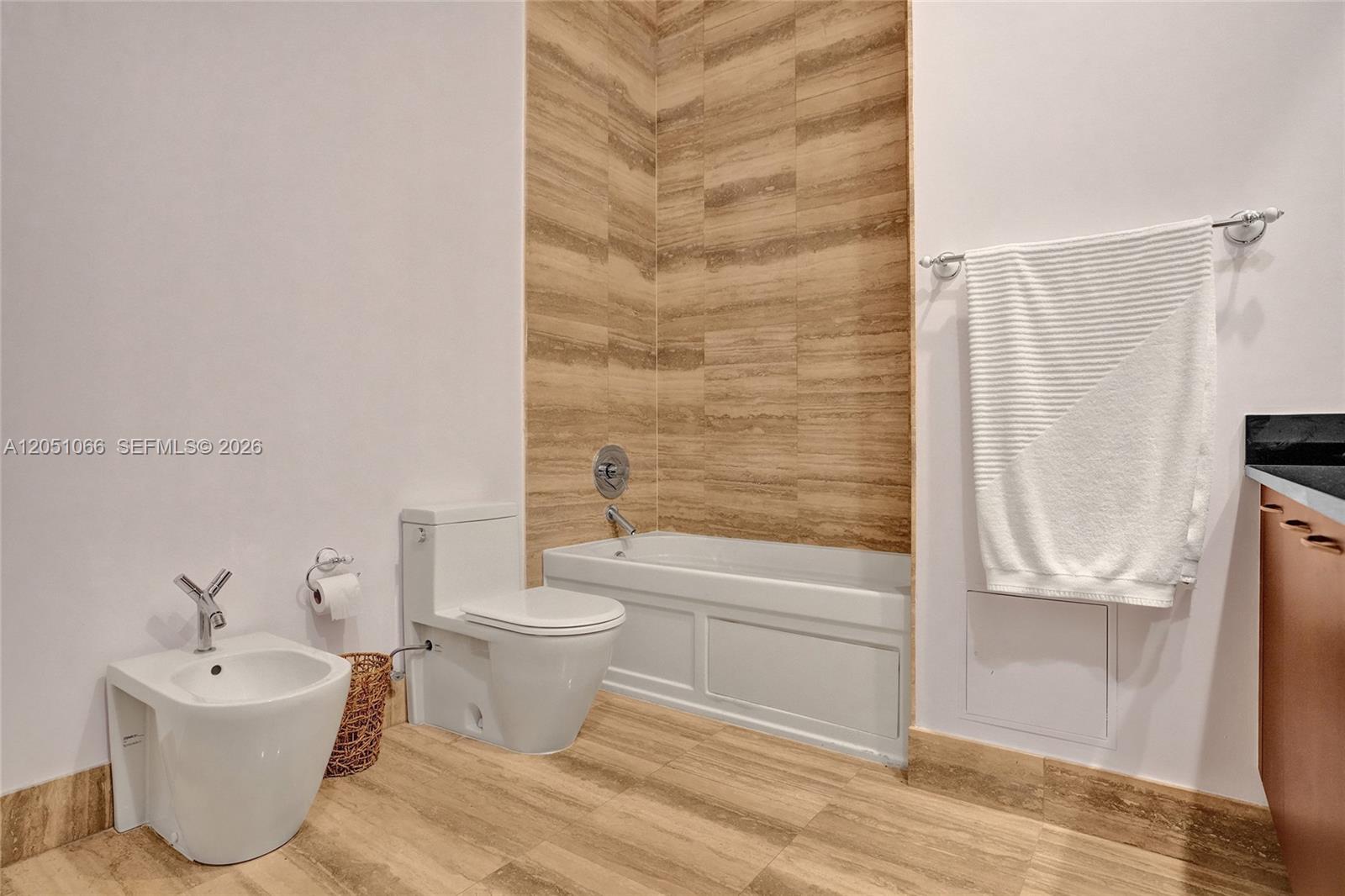 Photo of 16001 Collins Avenue 4305 #4305 listing for Sale
