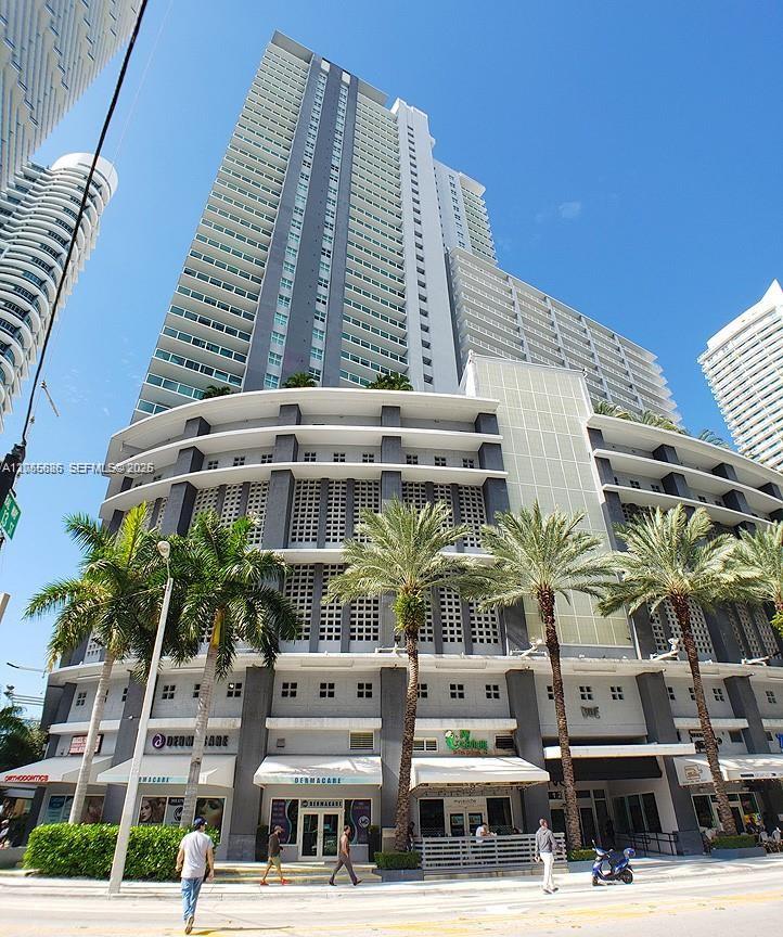 Photo of 1250 S Miami Avenue 1104 #1104 listing for Sale