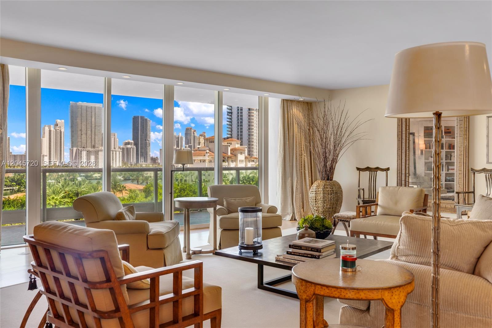 Photo of 20155 NE 38th Court 904 #904 listing for Sale