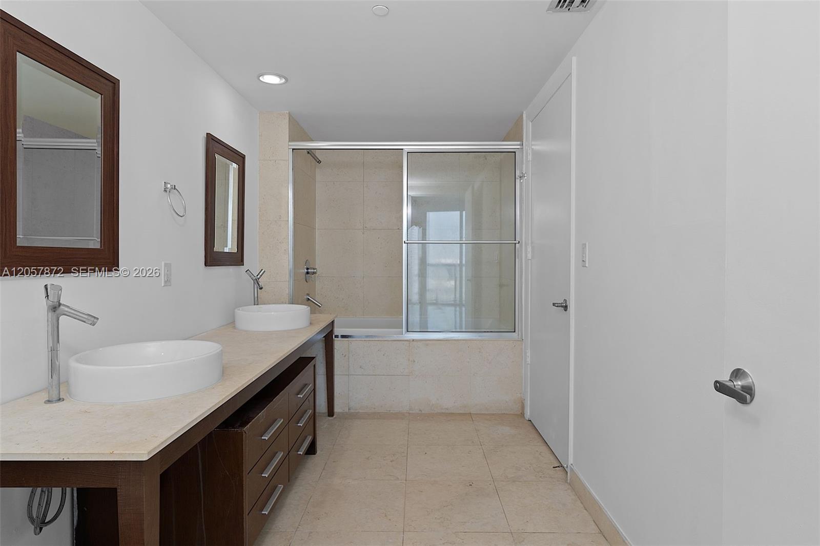 Photo of 495 Brickell Avenue 5007 #5007 listing for Sale
