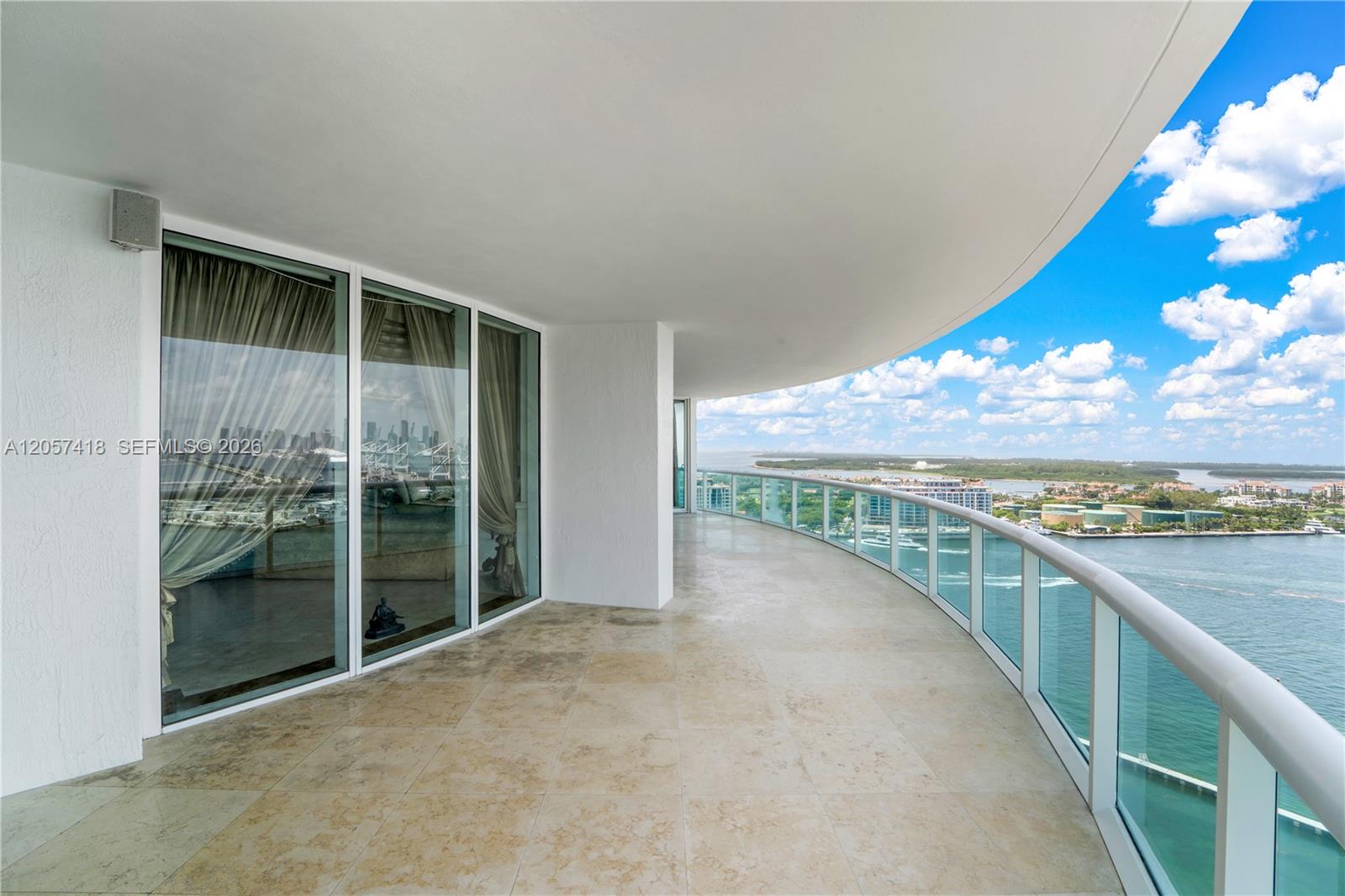 Photo of 1000 S Pointe Drive 2501 #2501 listing for Sale