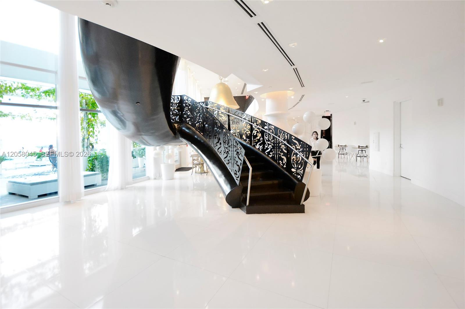 Photo of 1100 West Avenue 1016 #1016 listing for Sale