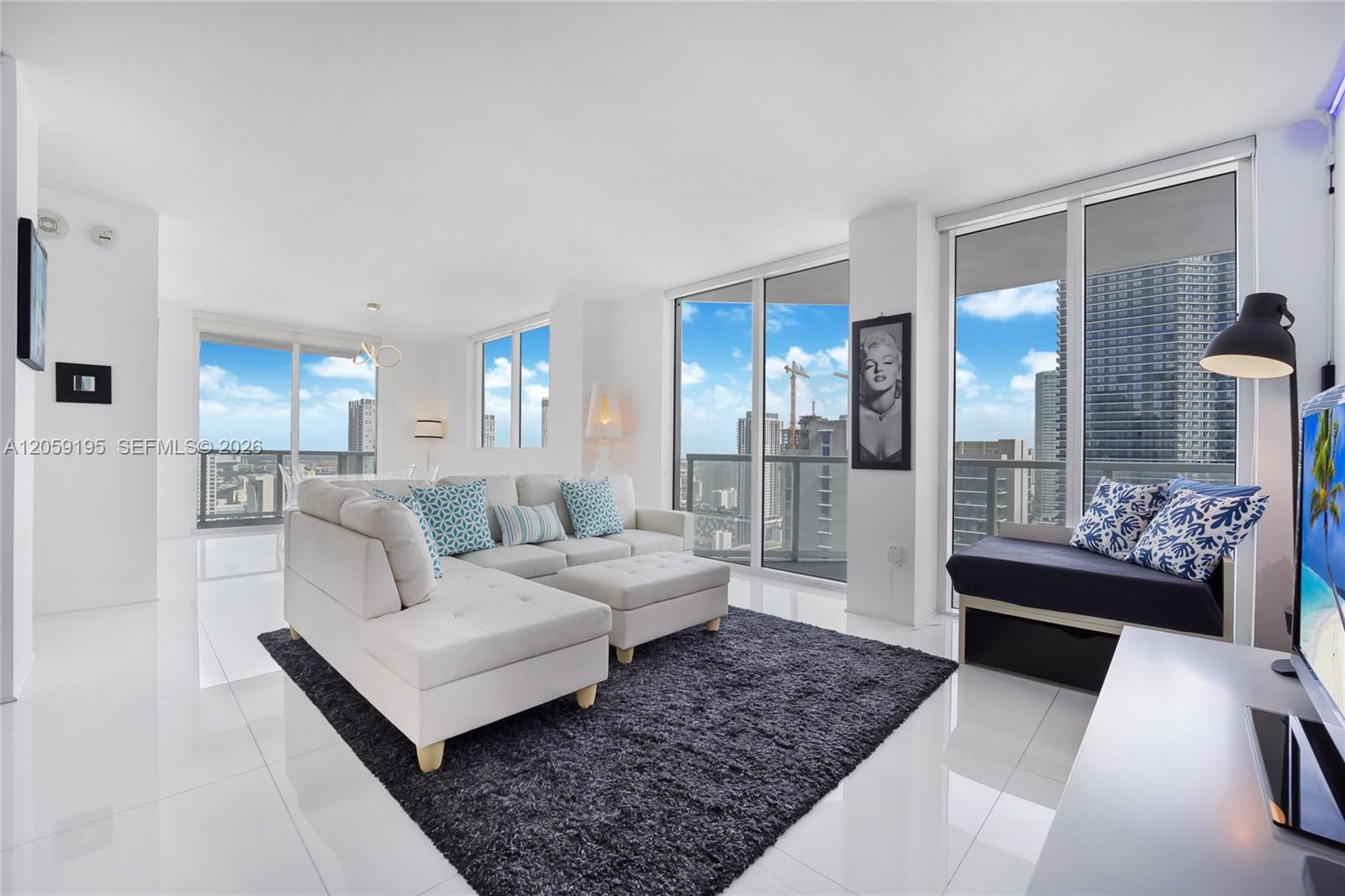 Photo of 253 NE 2nd Street 3302 #3302 listing for Sale