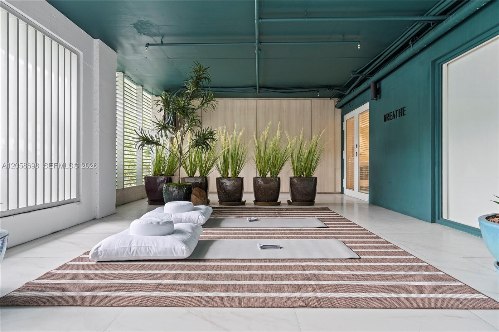 Photo of 650 NE 32nd Street BH2 #BH2 listing for Sale