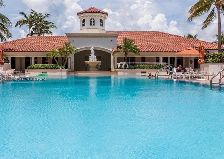 Photo of 19900 E Country Club Drive 310 #310 listing for Sale