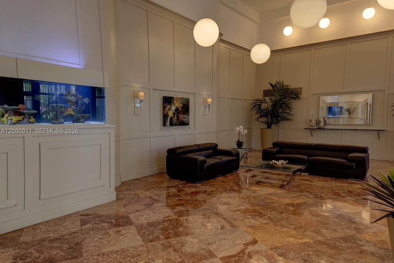 Photo of 3600 Mystic Pointe Drive 613 #613 listing for Sale