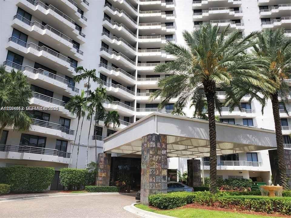 Photo of 3300 NE 192nd Street 906 #906 listing for Sale