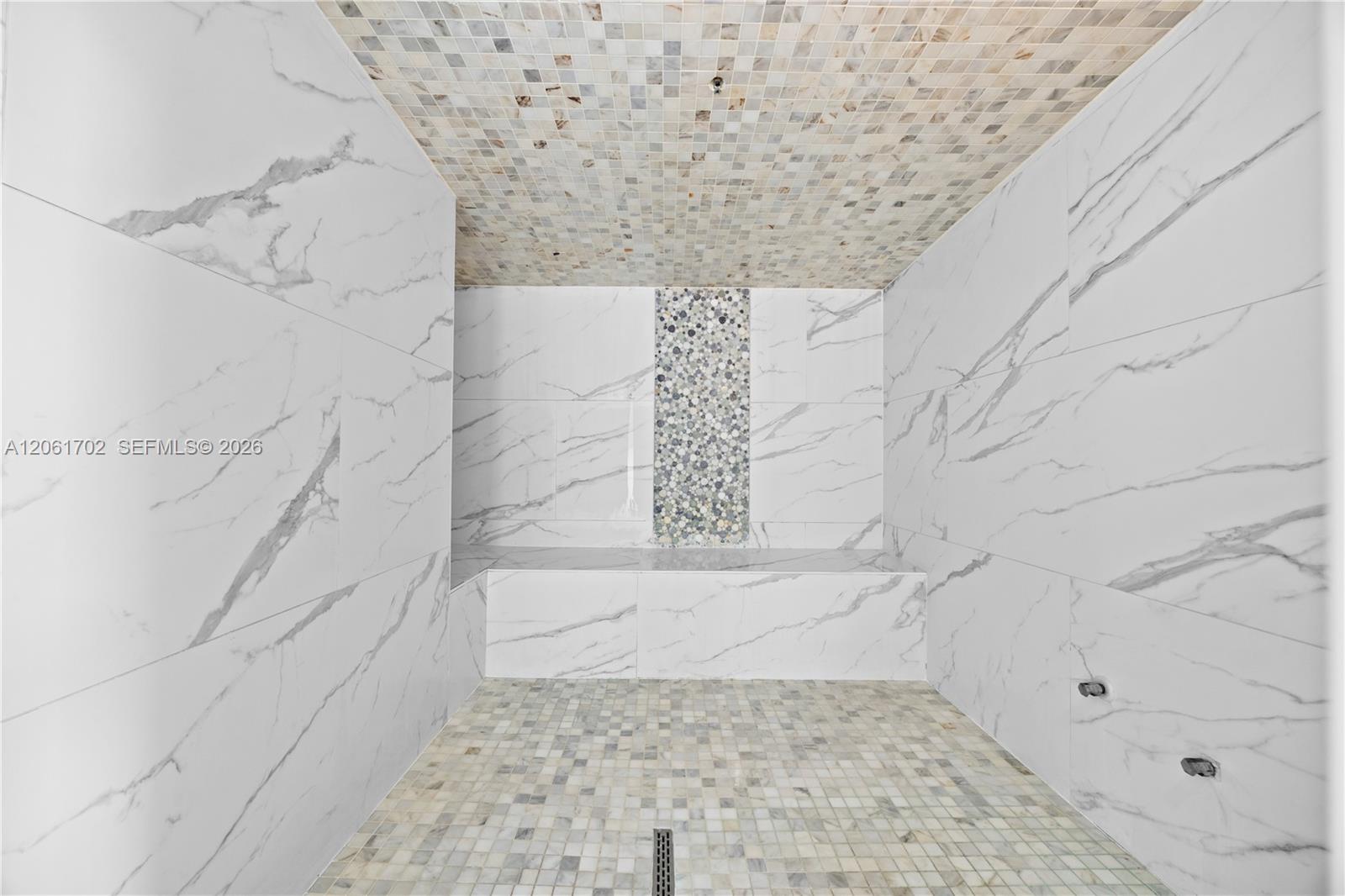 Photo of 50 Biscayne Boulevard 4706 #4706 listing for Sale