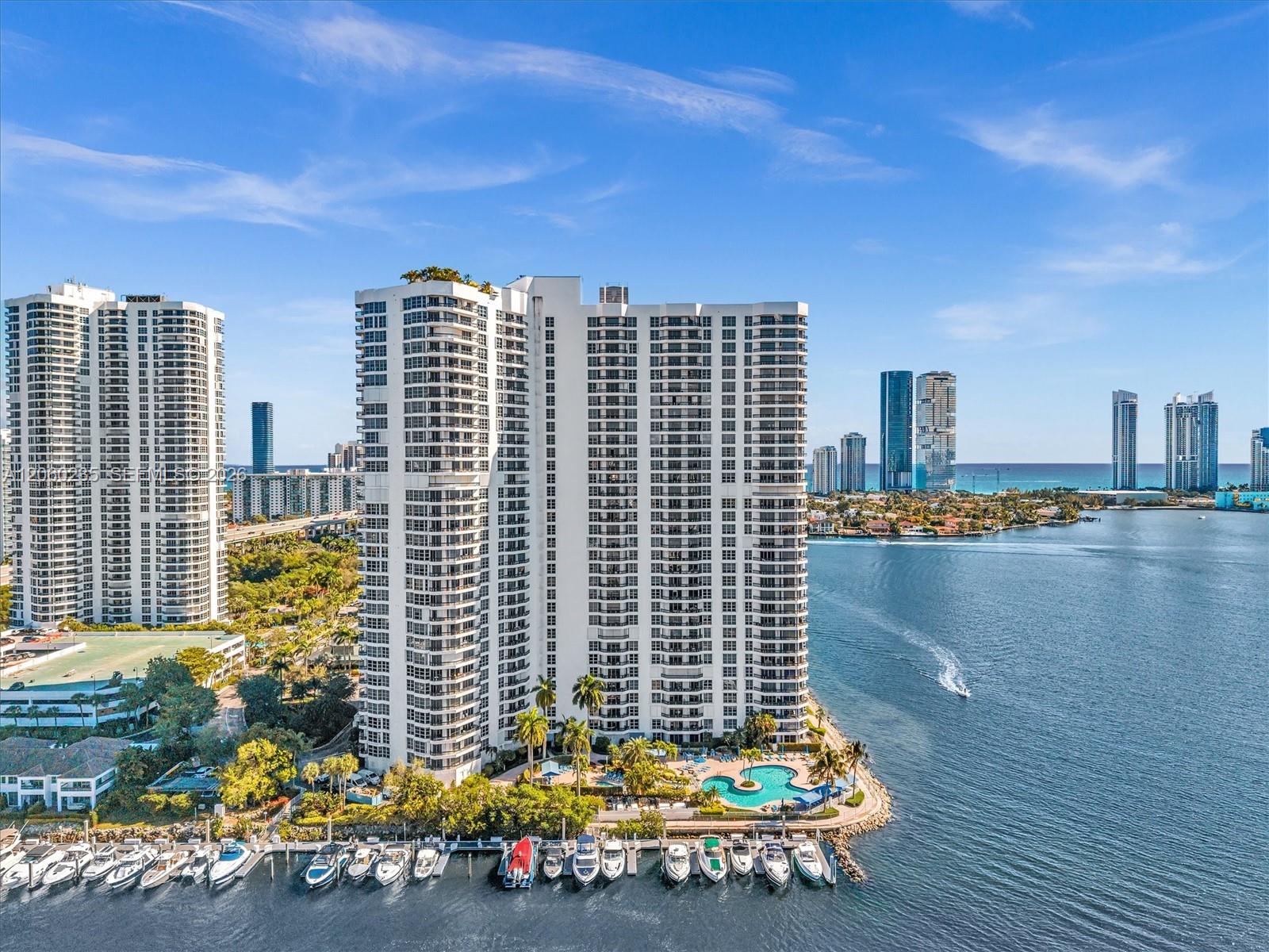 Photo of 3530 Mystic Pointe Drive 1004 #1004 listing for Sale