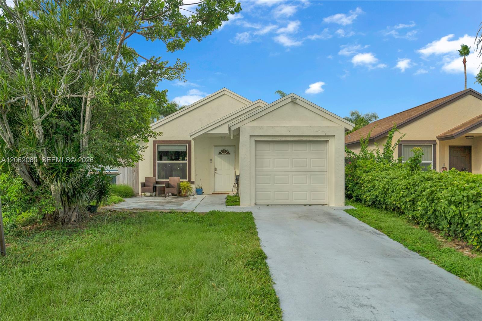 Photo of #A12062085 listing for Sale