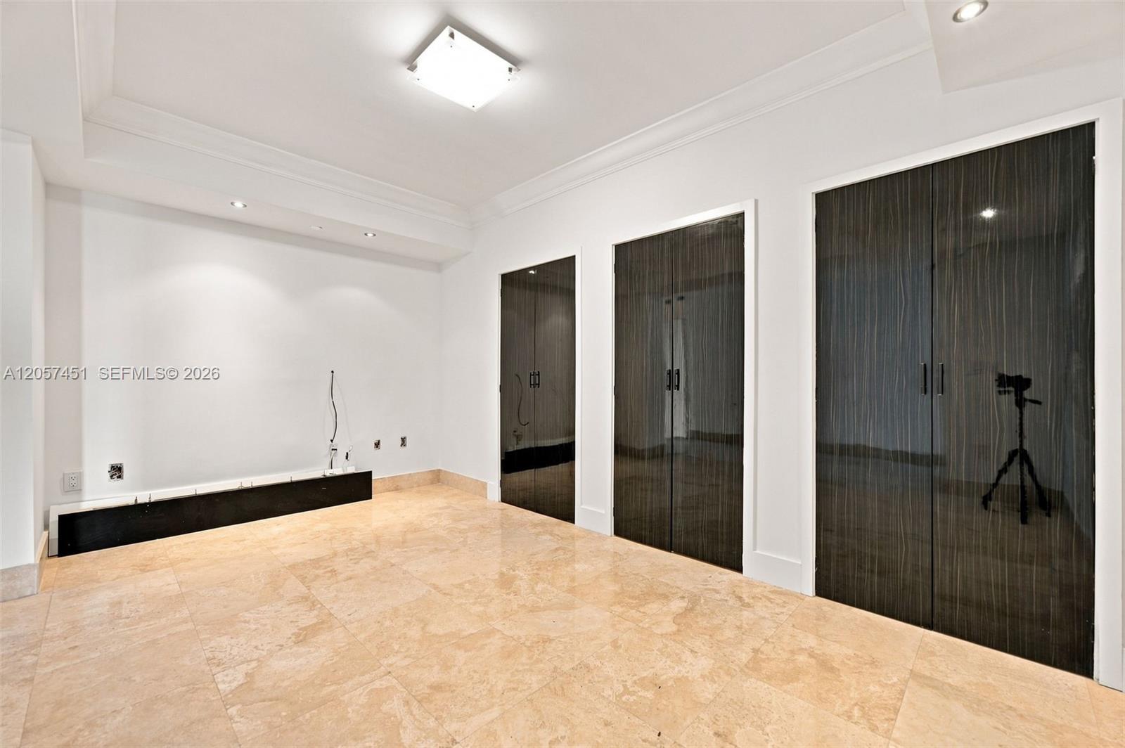 Photo of 3201 NE 183rd Street 2104 #2104 listing for Sale