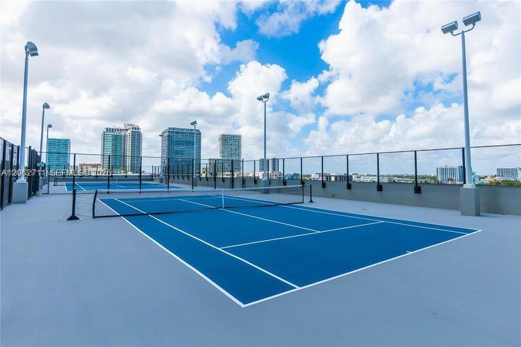 Photo of 3131 NE 7th Avenue 2805 #2805 listing for Sale