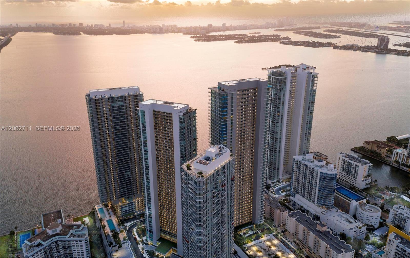 Photo of 3131 NE 7th Avenue 2805 #2805 listing for Sale