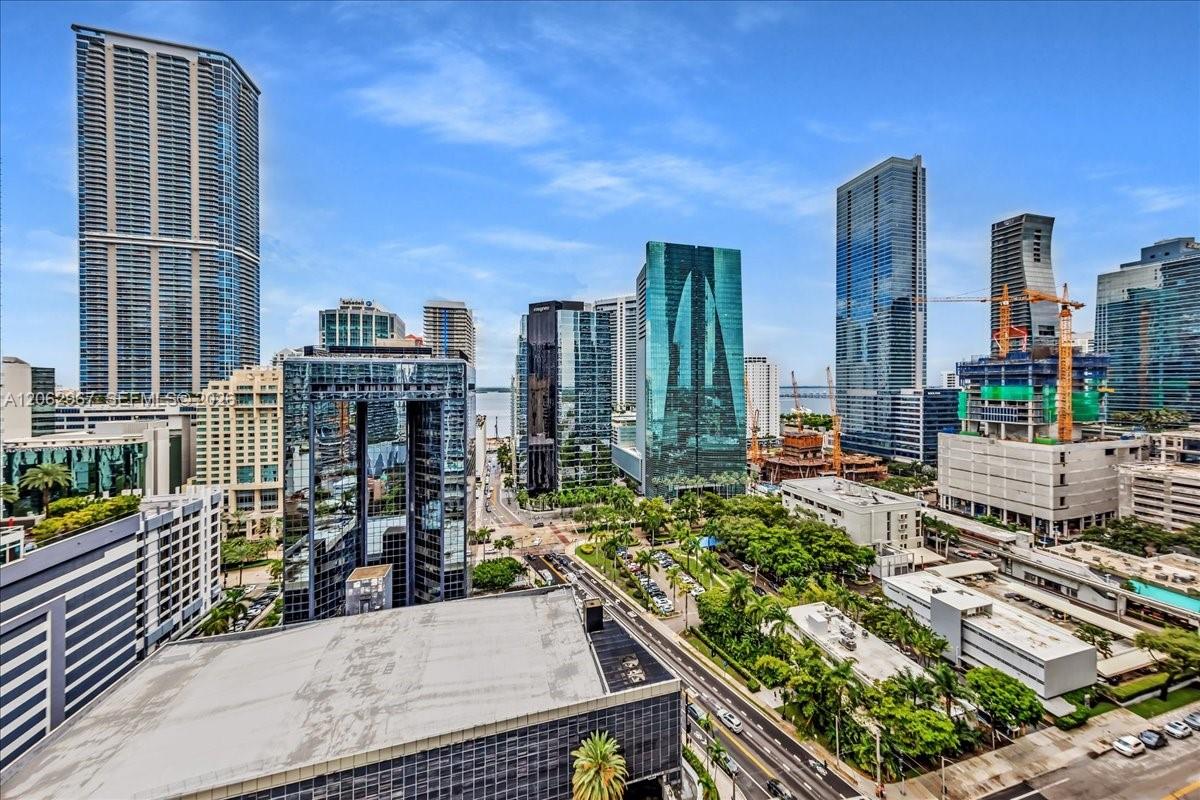Photo of 1250 S Miami Avenue 2106 #2106 listing for Sale