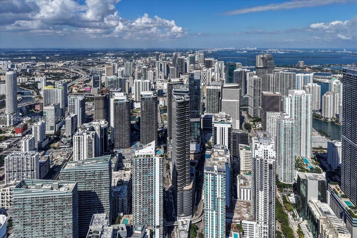 Photo of 1250 S Miami Avenue 2106 #2106 listing for Sale