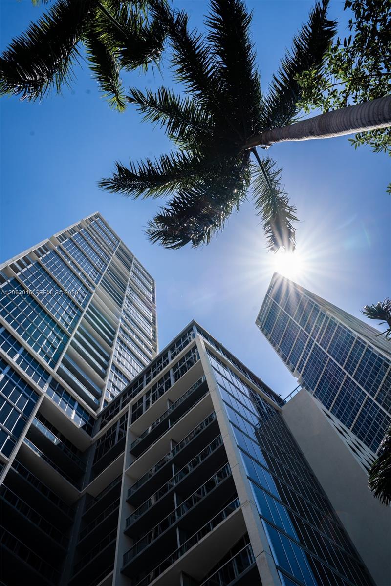 Photo of 475 Brickell Avenue 4511 #4511 listing for Sale