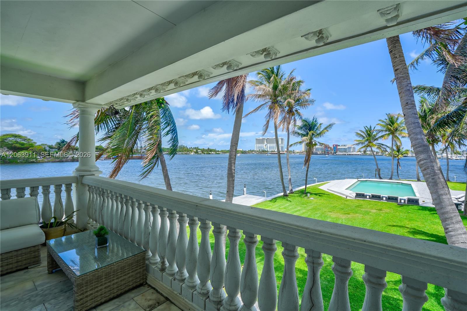 Photo of 900 S Northlake Drive # listing for Sale