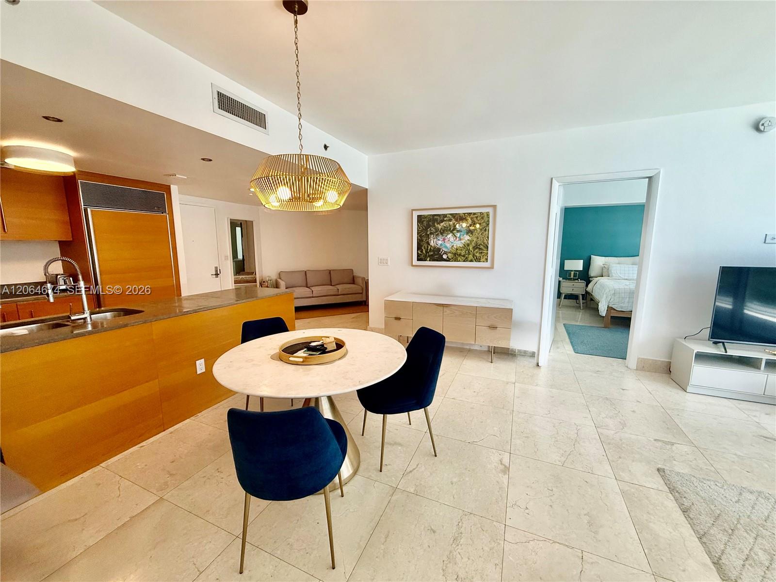Photo of 475 Brickell Avenue 1609 #1609 listing for Sale