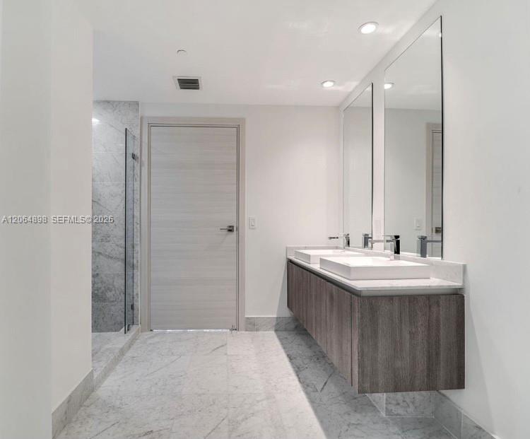 Photo of 801 S Miami Avenue 1807 #1807 listing for Sale
