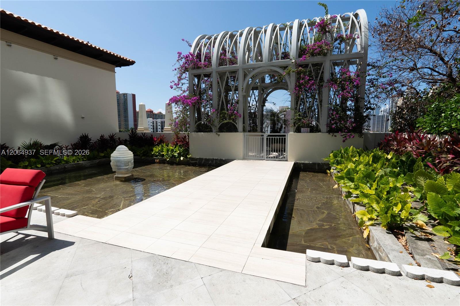 Photo of 150 Sunny Isles Boulevard 1-TH403 #1-TH403 listing for Sale