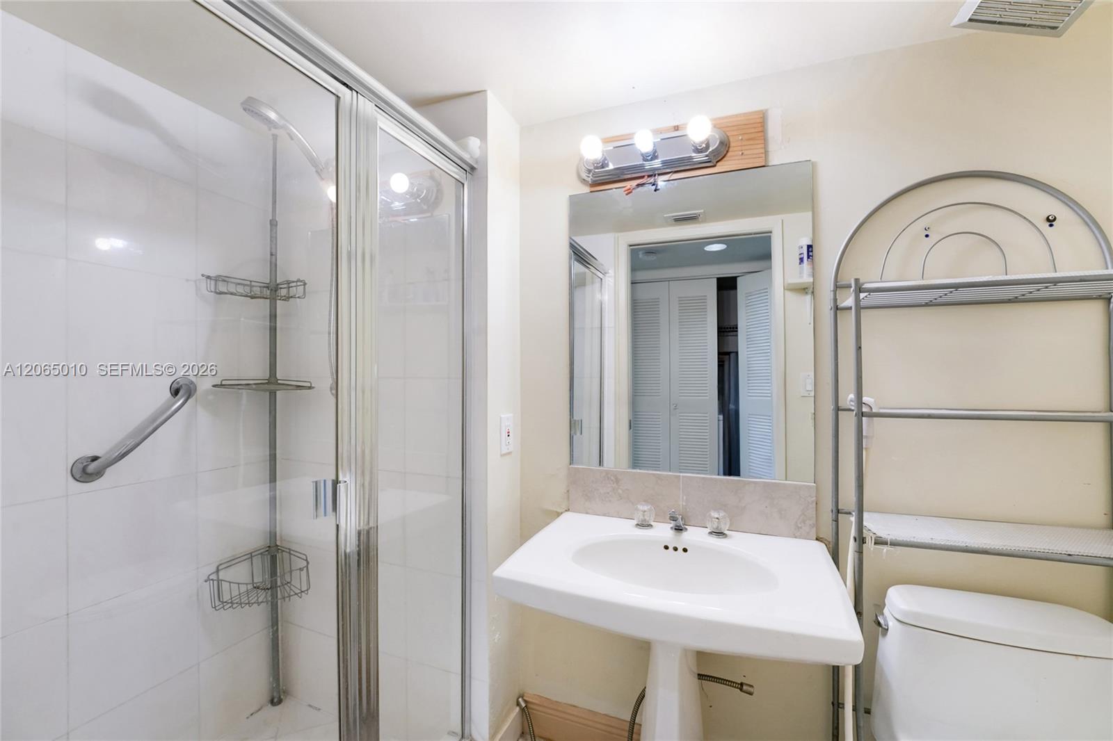 Photo of 19101 NE 36th Court 705 #705 listing for Sale