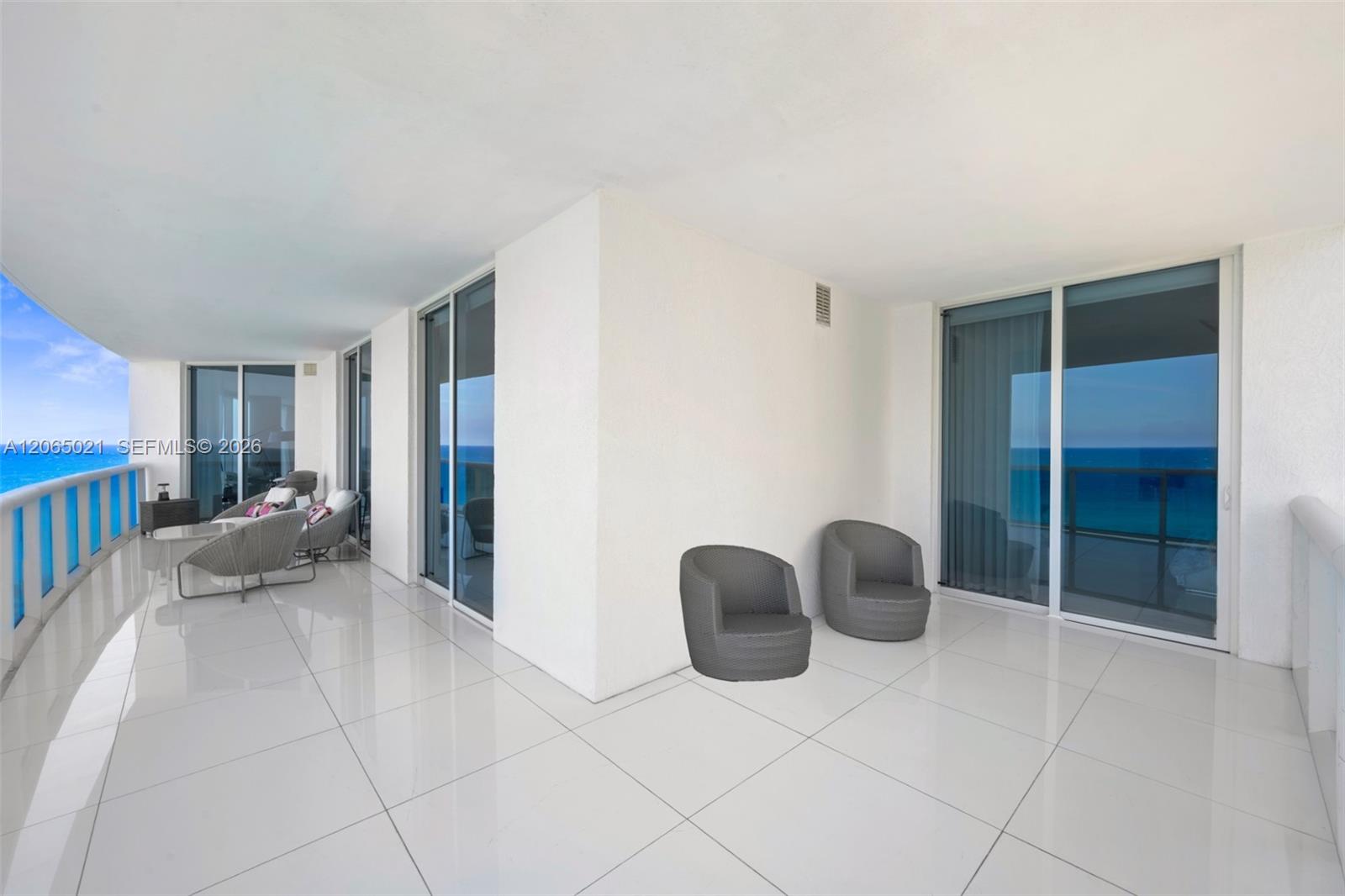 Photo of 2711 S Ocean Drive 902 #902 listing for Sale