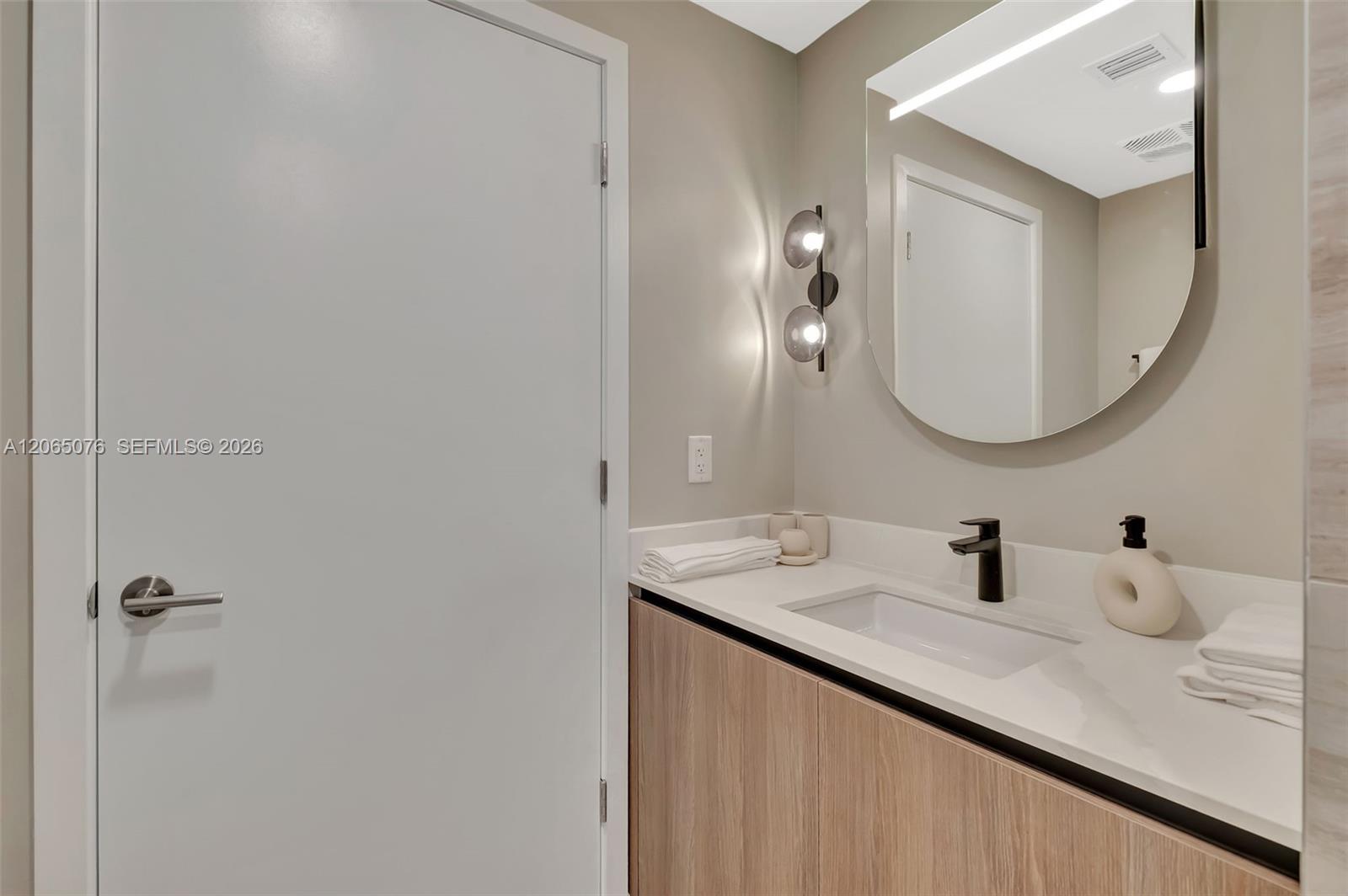 Photo of 580 72nd Street 808 #808 listing for Sale