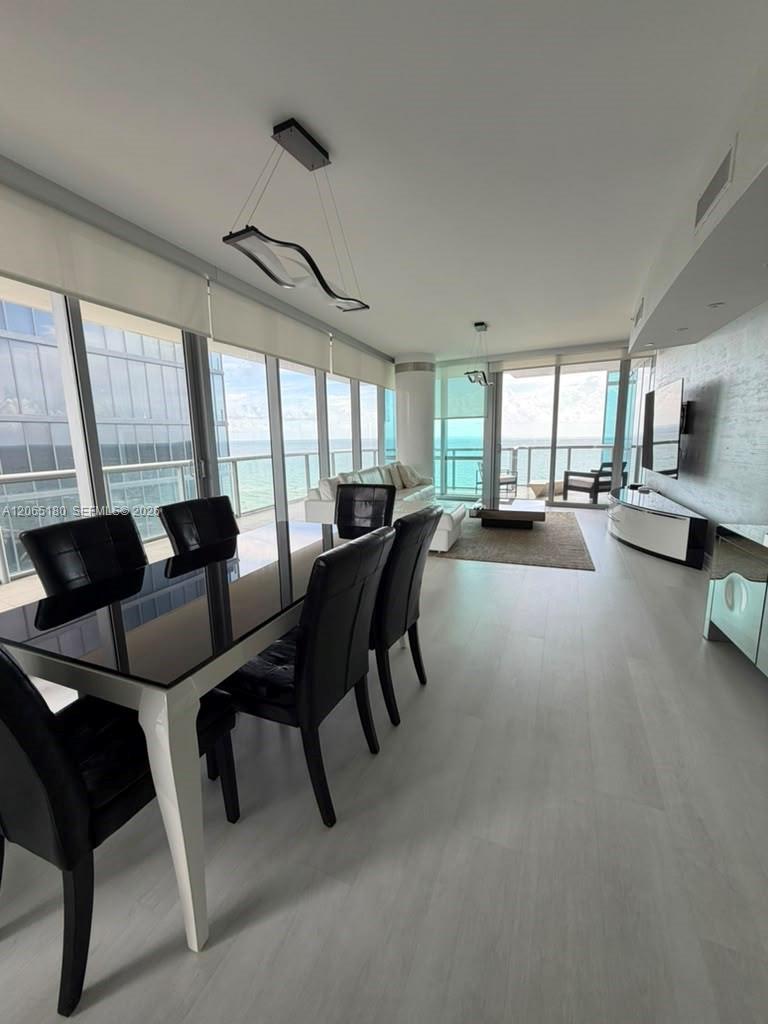 Photo of 17121 Collins Avenue 1208 #1208 listing for Sale