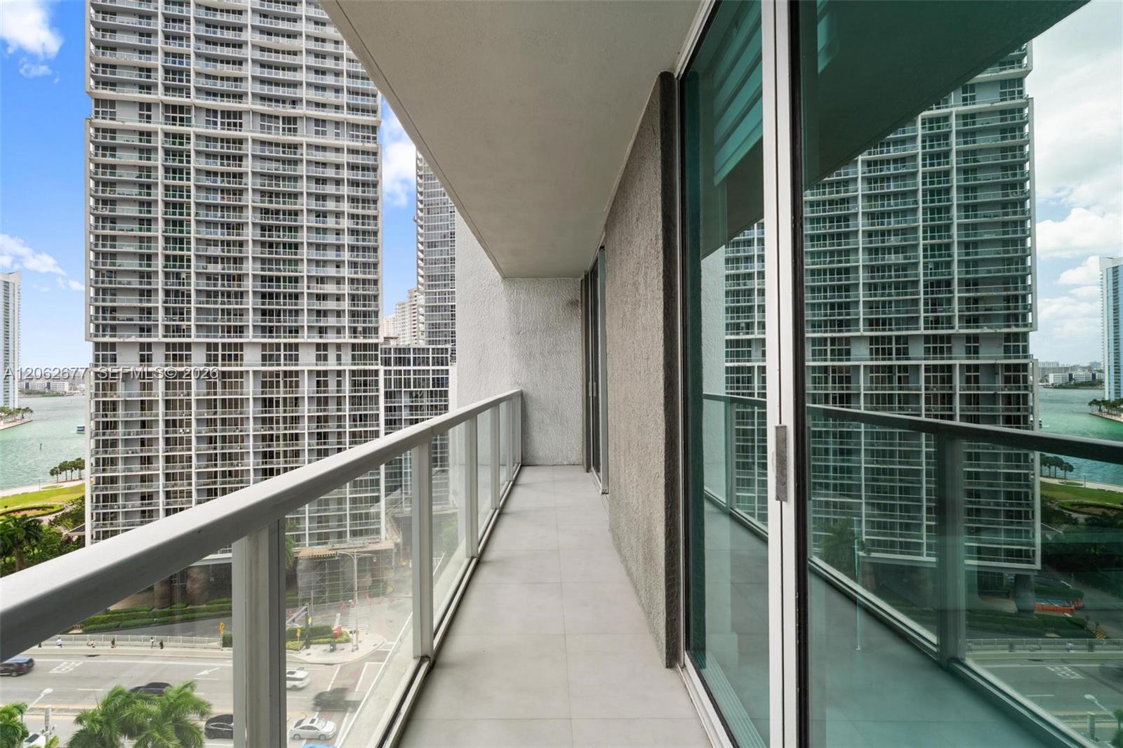 Photo of 500 Brickell Avenue 1405 #1405 listing for Sale