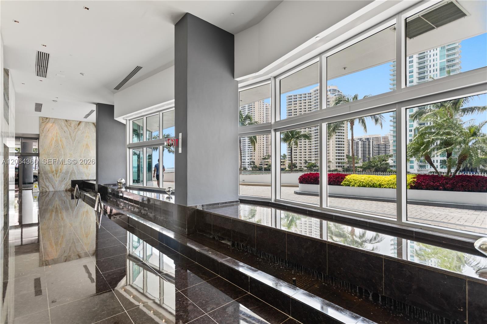 Photo of 325 S Biscayne Boulevard 3421 #3421 listing for Sale