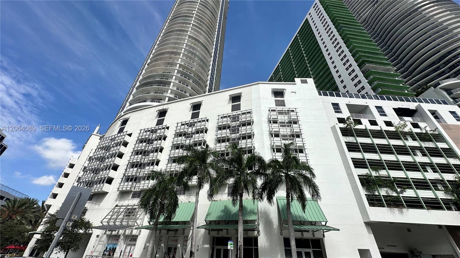 Photo of 1750 N Bayshore Drive 2607 #2607 listing for Sale