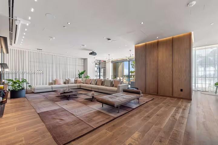 Photo of 601 NE 1 Avenue PH-4912 #PH-4912 listing for Sale