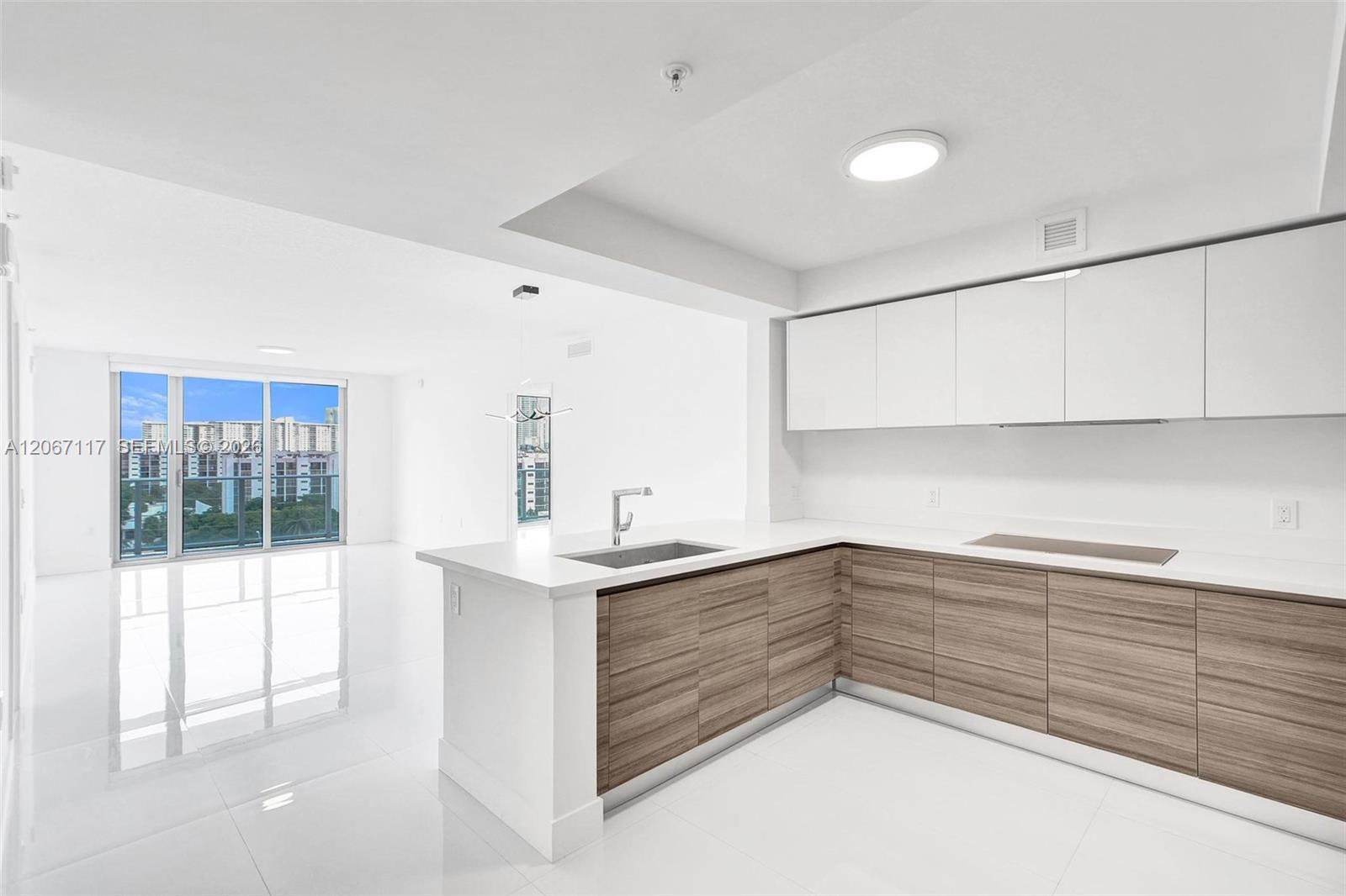Photo of 330 Sunny Isles Boulevard 5-805 #5-805 listing for Sale