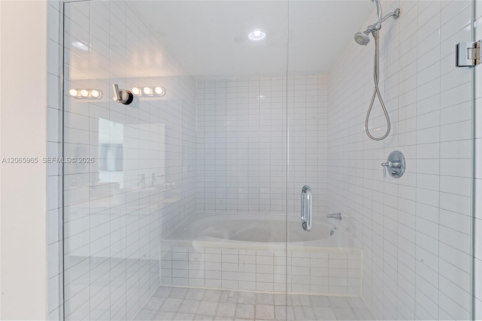 Photo of 888 Biscayne Boulevard 4203 #4203 listing for Sale