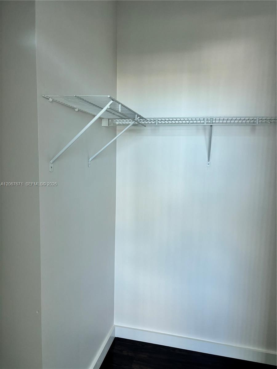 Photo of 1900 N Bayshore Drive 4011 #4011 listing for Sale