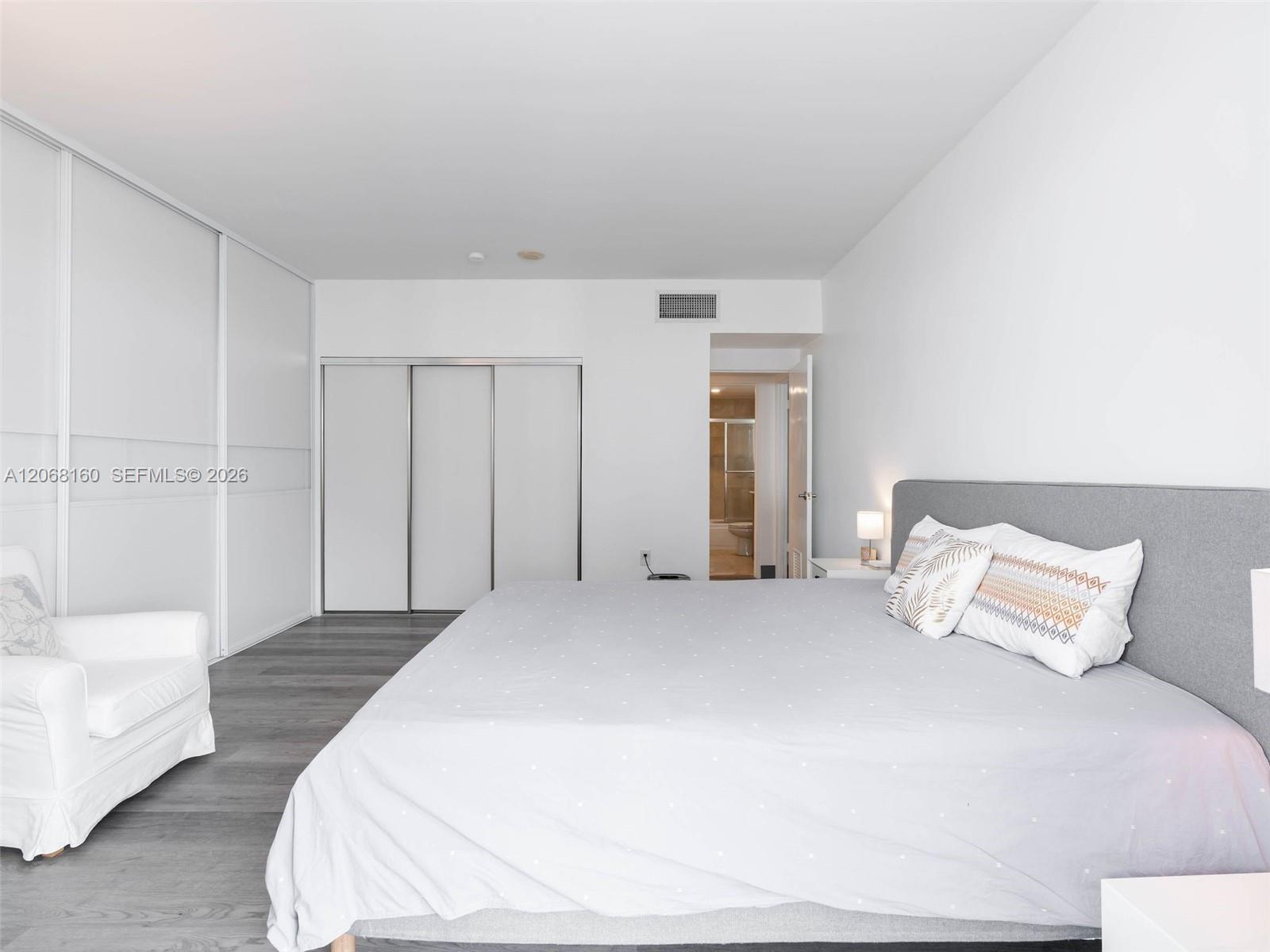 Photo of 10275 Collins Avenue PH1506 #PH1506 listing for Sale